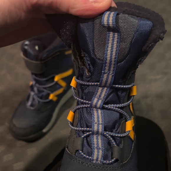 Merrell Kids Snow Boots Size 10 (Toddler) Navy Yellow Winter Boots - Picture 4 of 7
